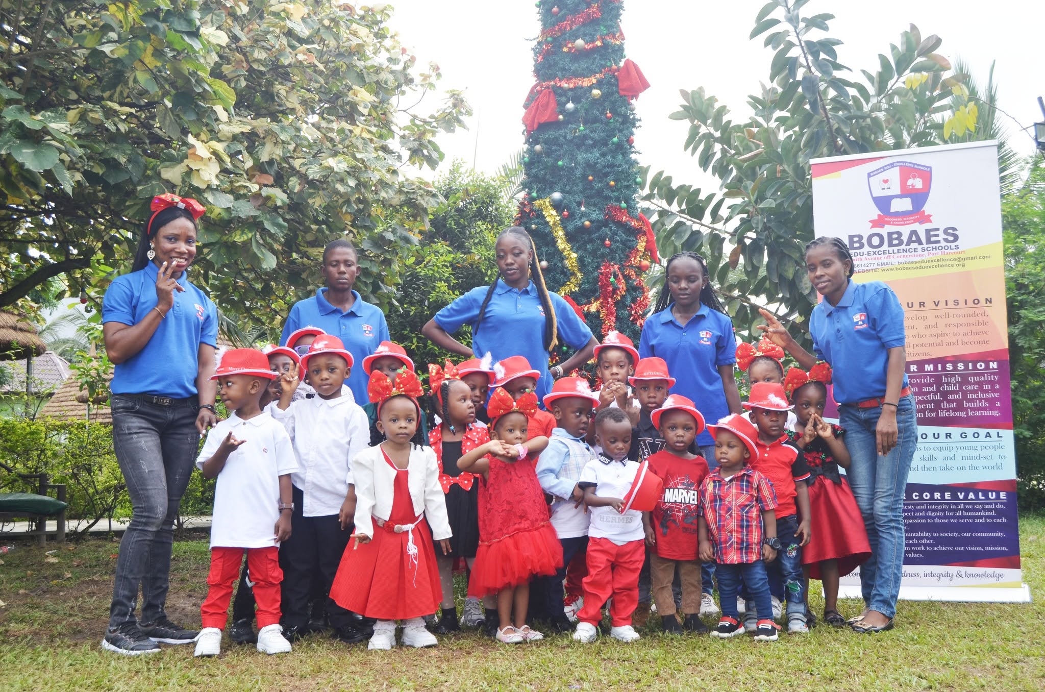 BOBAES pupils and staff on an outdoor school outing